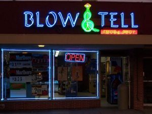 Blow and Tell Smoke Shop, 1912 Fulton Ave, Sacramento, CA 95825, United States