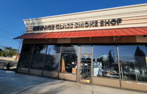 New age glass smoke and kratom shop