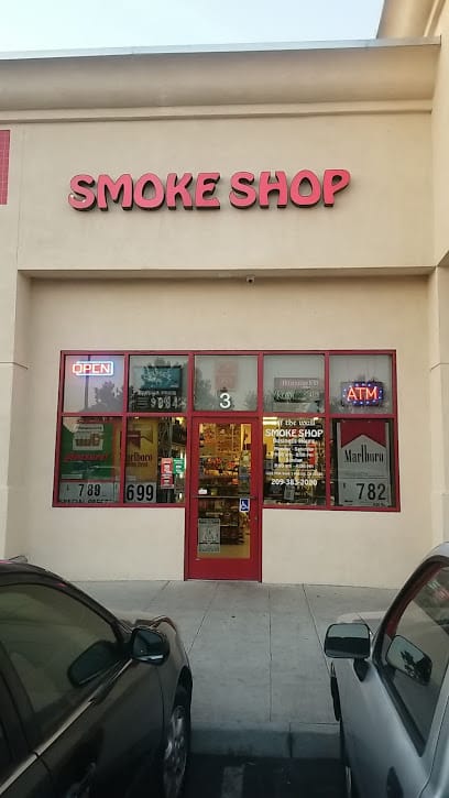 Smoke Shop Off The Wall, 15 st and, Martin Luther King Jr Way, Merced, CA 95340, United States
