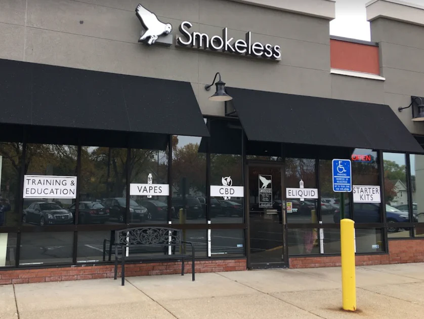 Smokeless - Vape and CBD, 8563 Lyndale Ave S, Bloomington, MN 55420, United States