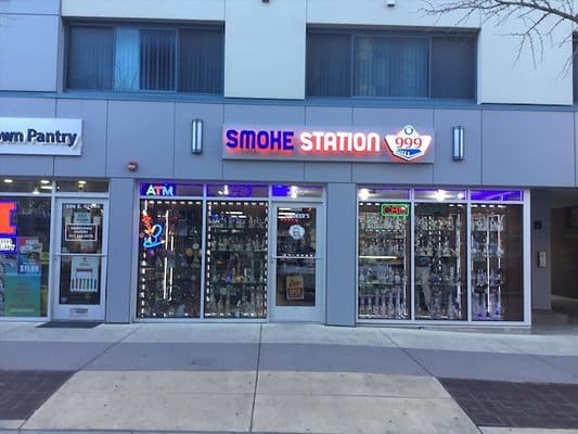Smoke Station 999, 509 E Green St, Champaign, IL 61820, United States