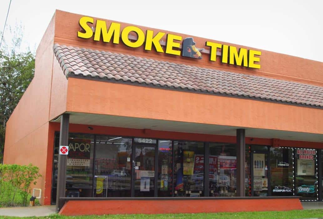 Smoke Time Club, 5422 N University Dr, Lauderhill, FL 33351, United States