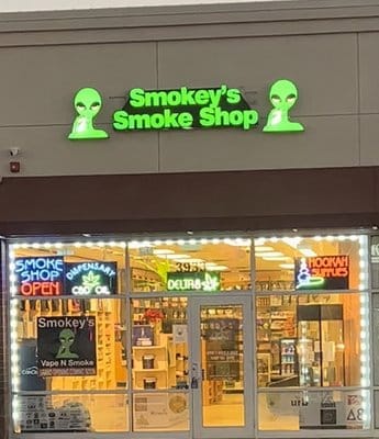 Smokey’s Vape and Smoke Shop, 3933 Fountain Square Pl, Waukegan, IL 60085, United States