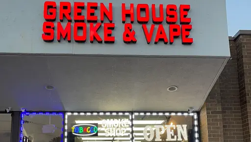 Green House Smoke & Vape, 9253 Skokie Blvd, Skokie, IL 60077, United States