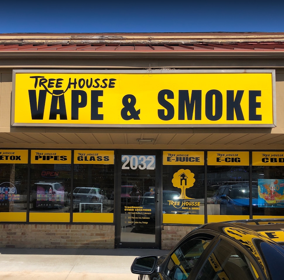 Treehouse Vape and Smoke, 2032 Parkview Ave, Kalamazoo, MI 49008, United States