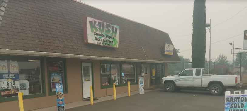 Kush Smoke & Accessories, 1024 Court St, Medford, OR 97501, United States