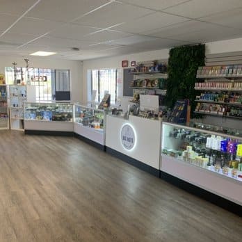 Big Mo’s Smoke Shop, 2176 W Foothill Blvd Suite B, Upland, CA 91786, United States